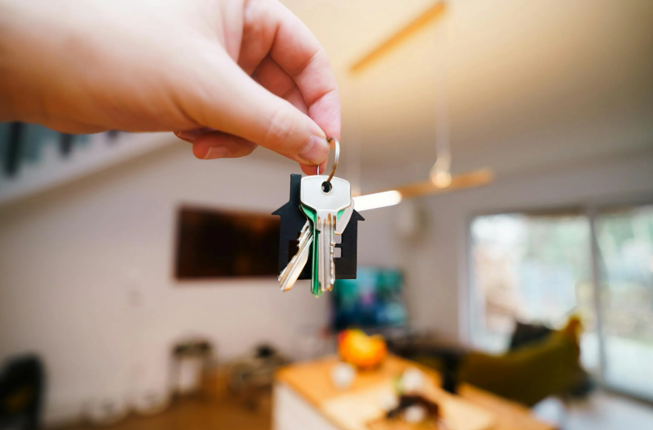 The Investor’s Guide to Short-Term Rental Financing: What Lenders Actually Look For